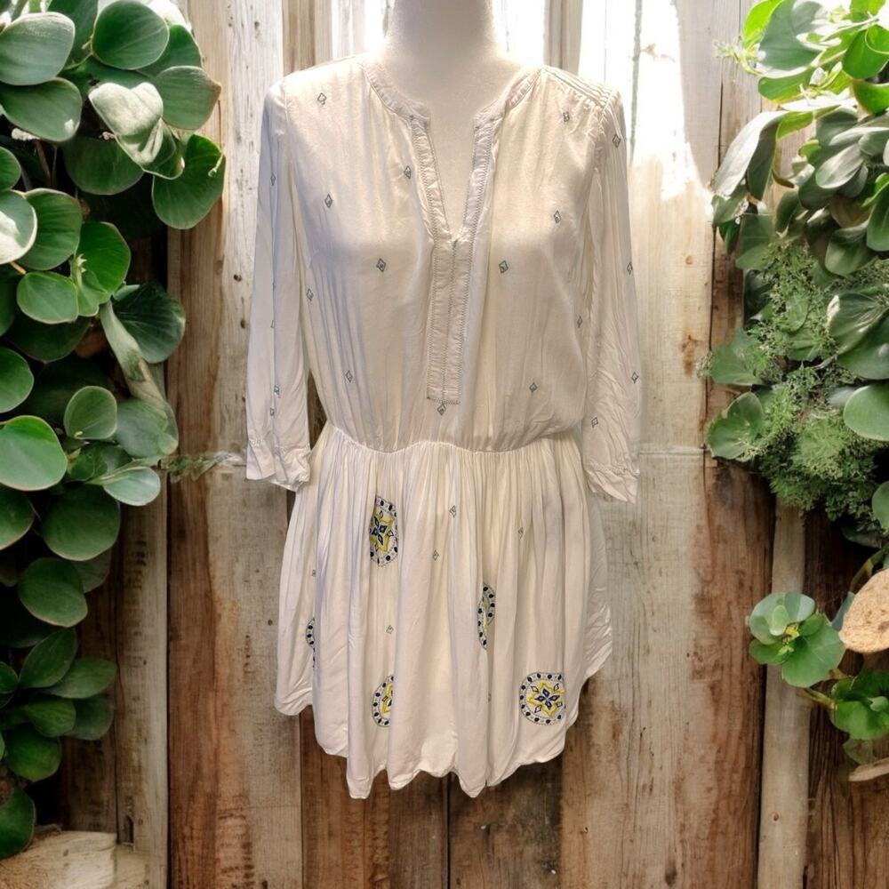 Boden White Dress Embroidered Medallions 3/4 Sleeves Size 10